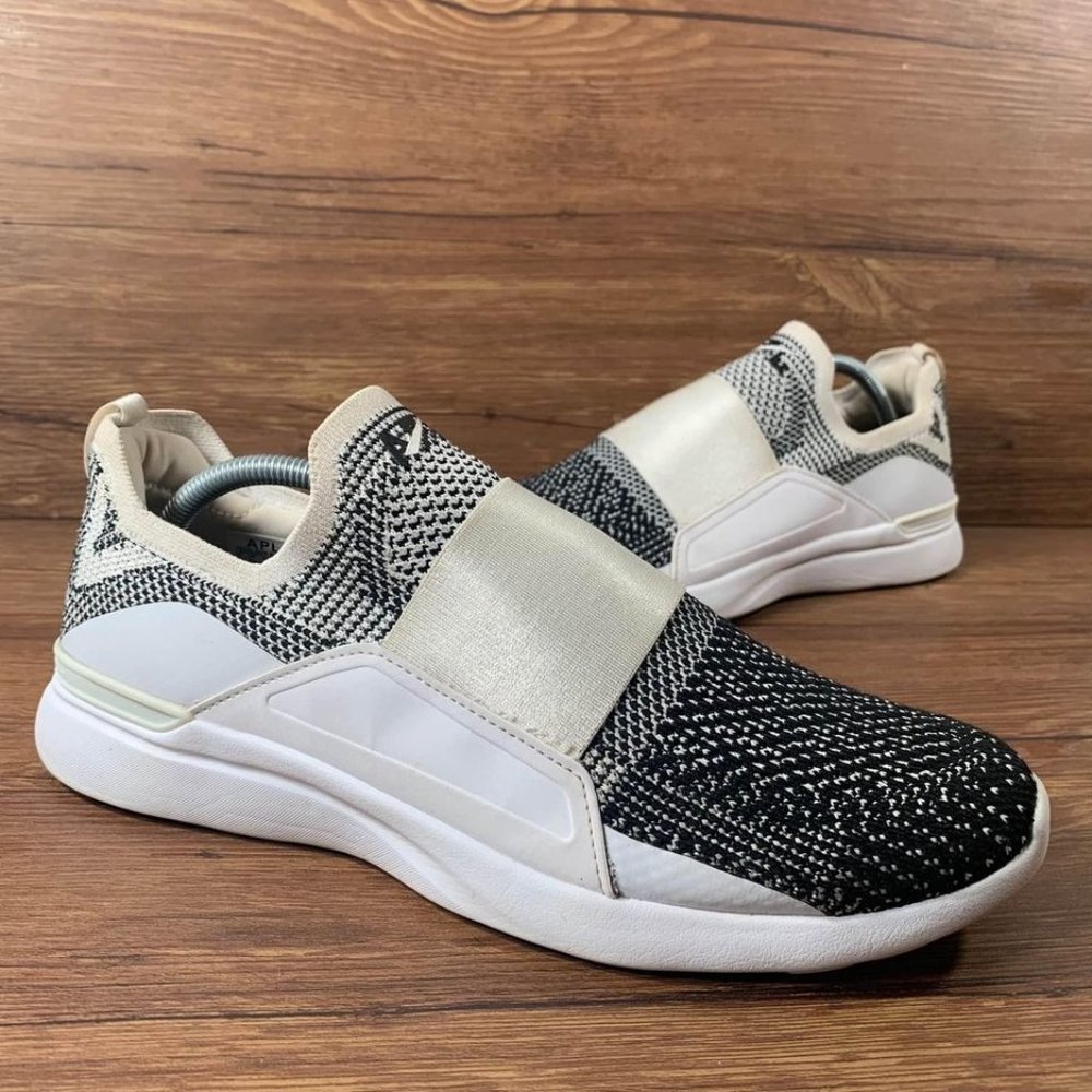 APL Techloom Bliss Slip On Sneakers Men’s Size 11